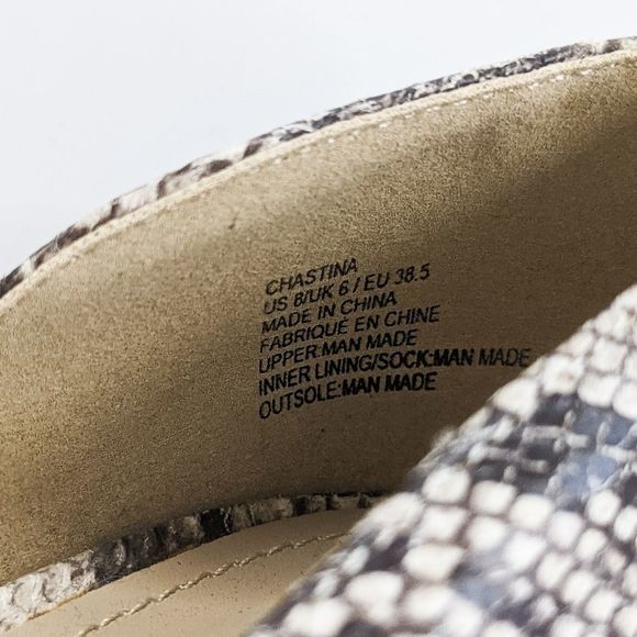 Just Fab Chastina Snakeskin Flats | US Size 8 - Picture 6 of 6